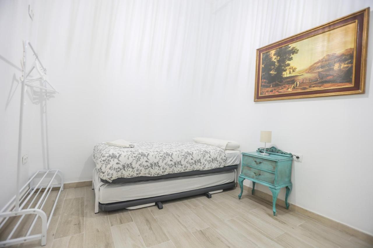 מאלגה Apartamentos Catedral מראה חיצוני תמונה