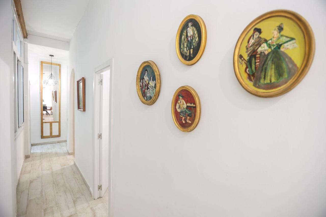 מאלגה Apartamentos Catedral מראה חיצוני תמונה