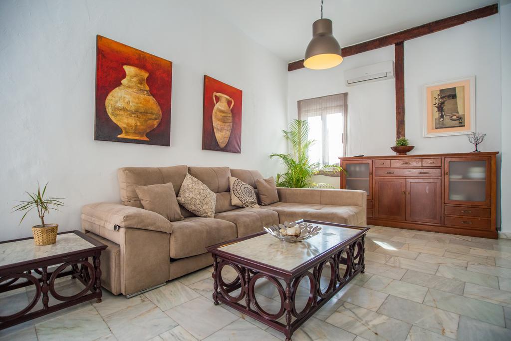 מאלגה Apartamentos Catedral מראה חיצוני תמונה