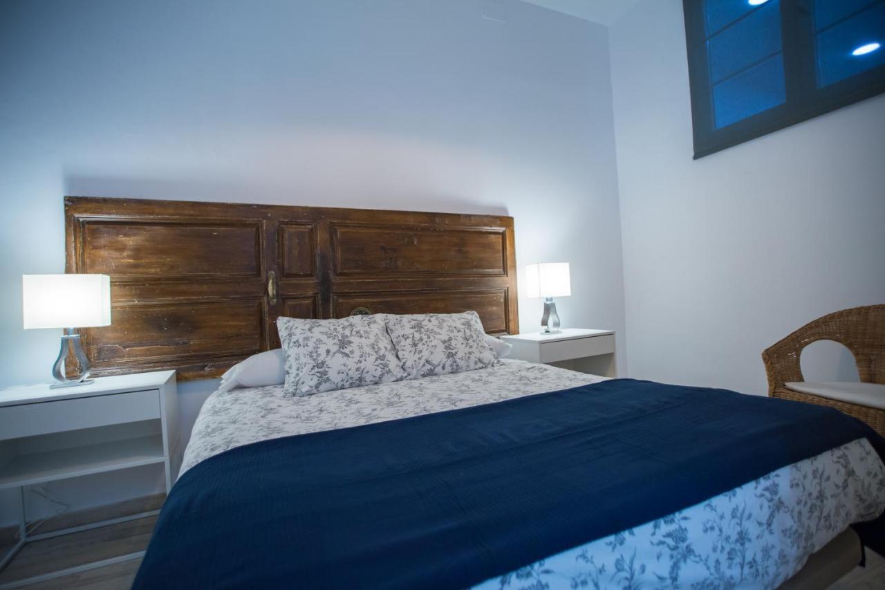 מאלגה Apartamentos Catedral מראה חיצוני תמונה