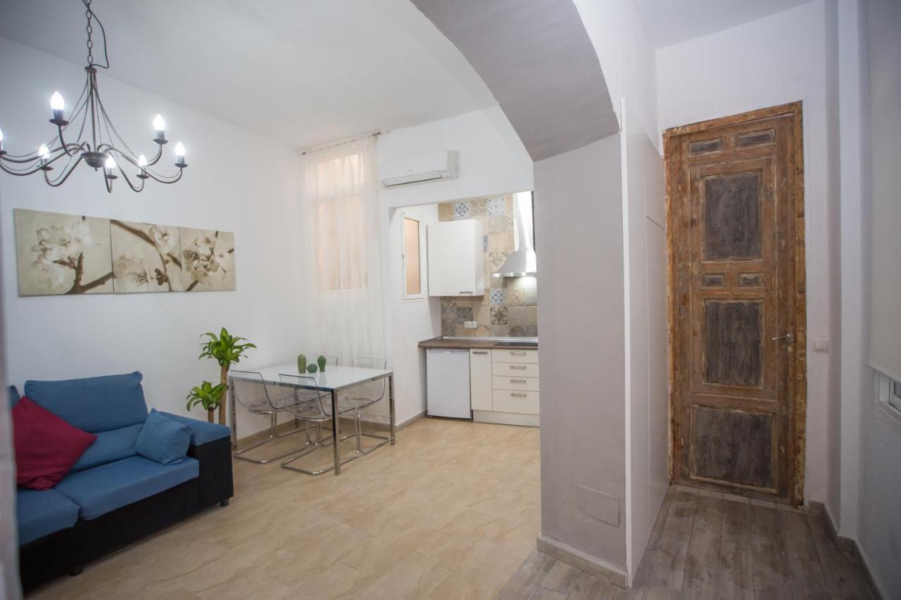 מאלגה Apartamentos Catedral מראה חיצוני תמונה