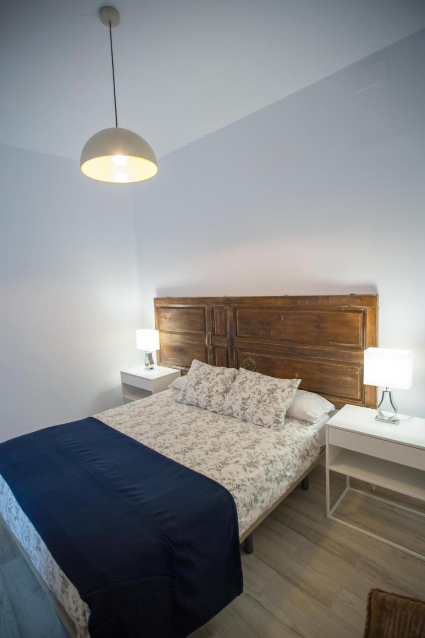 מאלגה Apartamentos Catedral מראה חיצוני תמונה